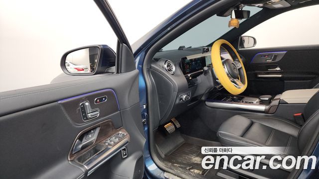 Mercedes-Benz EQA EQA250 AMG Package Plus