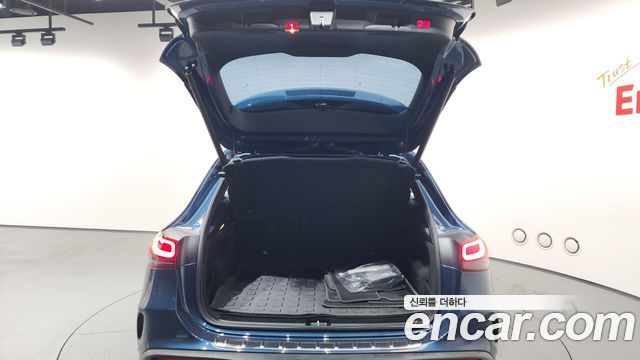 Mercedes-Benz EQA EQA250 AMG Package Plus