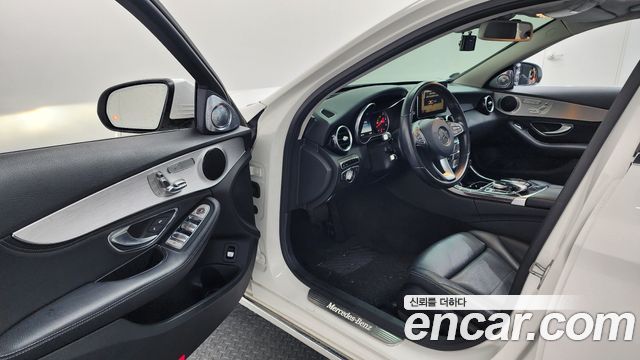Mercedes-Benz C-Class C220 d 4MATIC