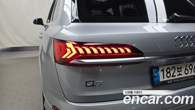 Audi Q7 45 TDI Quattro Premium