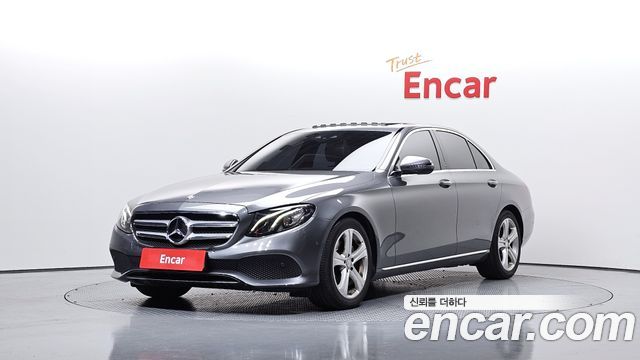 Mercedes-Benz E-Class E200 Avantgarde