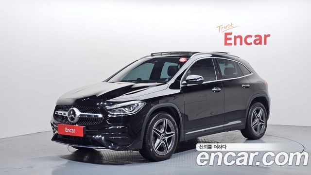 Mercedes-Benz GLA-Class GLA250 4MATIC