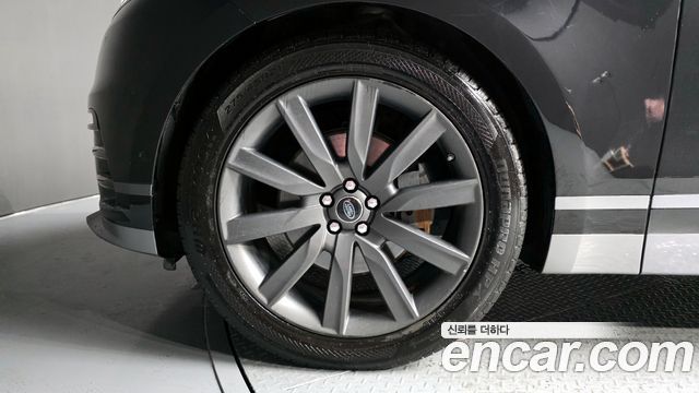 Land Rover Range Rover Velar 3.0 D300 R-Dynamic HSE