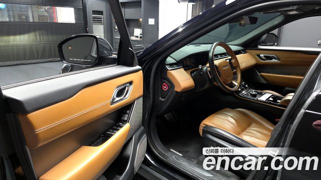 Land Rover Range Rover Velar 3.0 D300 R-Dynamic HSE