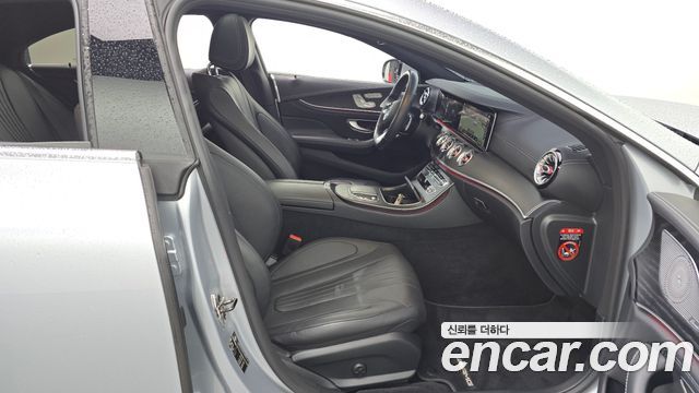 Mercedes-Benz CLS-Class CLS300d 4MATIC