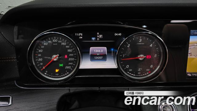 Mercedes-Benz E-Class E220d Cabriolet