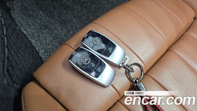Mercedes-Benz E-Class E220d Cabriolet
