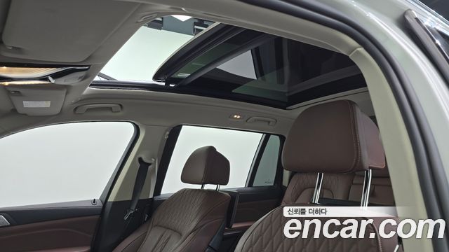 BMW X7 xDrive 40i Design Pure Excellence 7-Seater