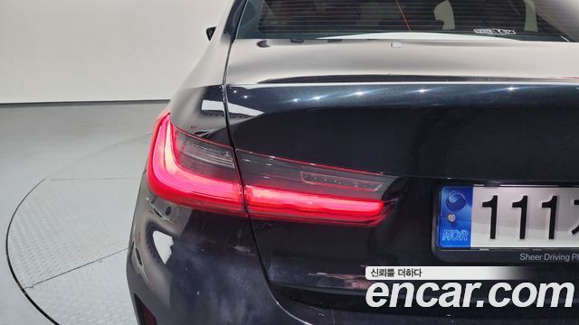 BMW 3-Series 320i M Sport