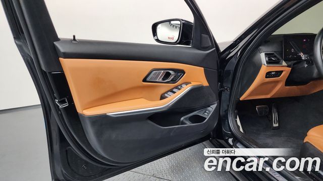 BMW 3-Series 320i M Sport