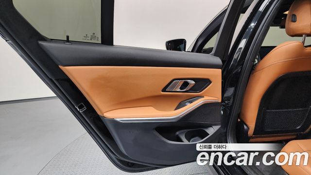 BMW 3-Series 320i M Sport