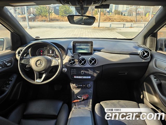 Mercedes-Benz B-Class B200 d