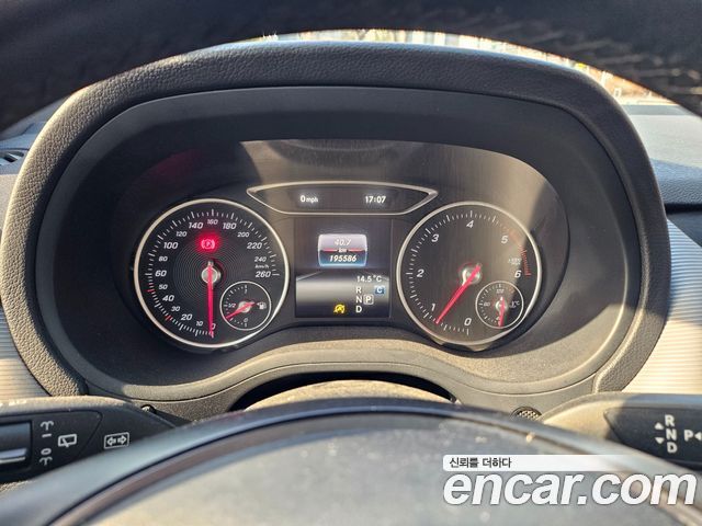 Mercedes-Benz B-Class B200 d