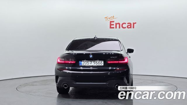 BMW 3-Series 320i M Sport