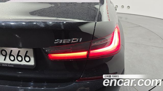 BMW 3-Series 320i M Sport