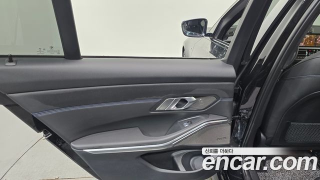 BMW 3-Series 320i M Sport
