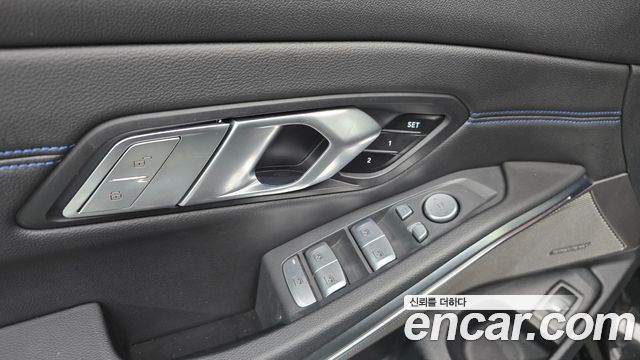 BMW 3-Series 320i M Sport
