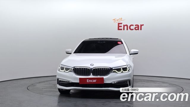 BMW 5-Series 540i xDrive Luxury Plus