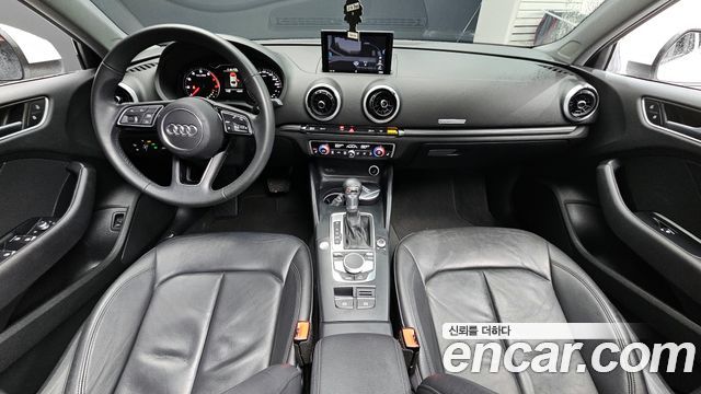 Audi Nyu A3 40 TFSI