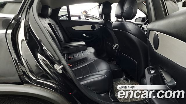 Mercedes-Benz GLC-Class GLC220 d 4MATIC Coupe