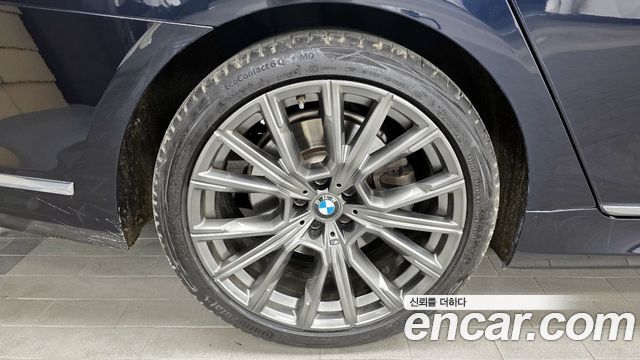 BMW 7-Series 730Ld xDrive M Sport