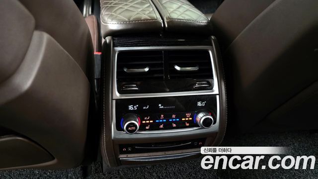 BMW 7-Series 730Ld xDrive M Sport