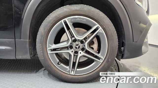 Mercedes-Benz GLB-Class GLB250 4MATIC
