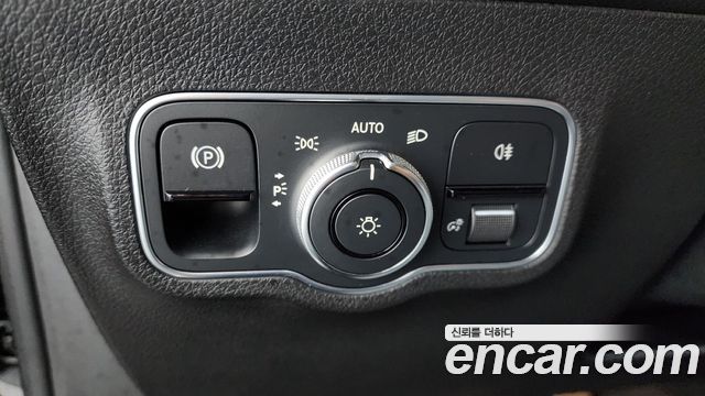Mercedes-Benz GLB-Class GLB250 4MATIC