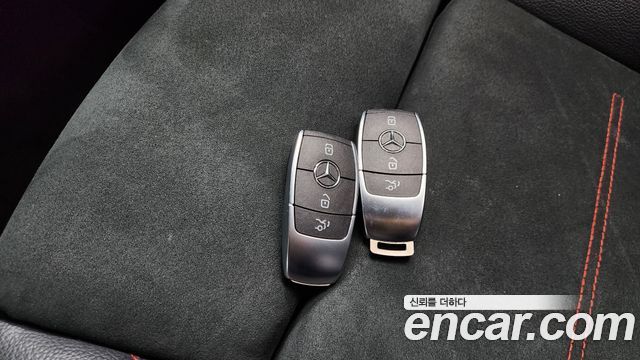 Mercedes-Benz GLB-Class GLB250 4MATIC