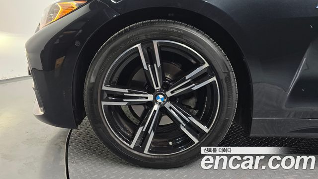 BMW 4-Series 420i M Sport Convertible
