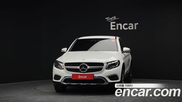 Mercedes-Benz GLC-Class GCL300 4MATIC Coupe