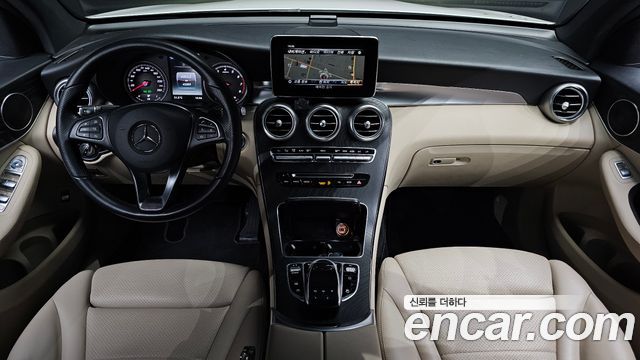 Mercedes-Benz GLC-Class GCL300 4MATIC Coupe