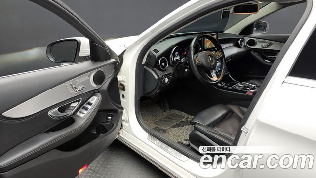 Mercedes-Benz C-Class C220 d Avantgarde