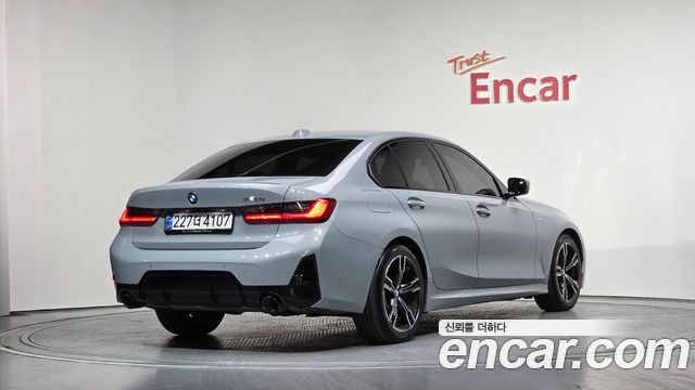 BMW 3-Series 320i M Sport