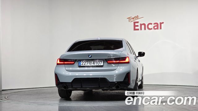 BMW 3-Series 320i M Sport