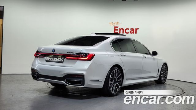 BMW 7-Series 740Li xDrive M Sport Package