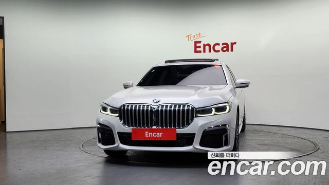 BMW 7-Series 740Li xDrive M Sport Package