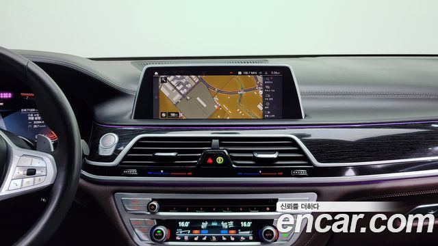 BMW 7-Series 740Li xDrive M Sport Package