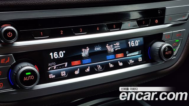 BMW 7-Series 740Li xDrive M Sport Package