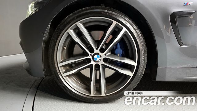 BMW 4-Series 430i M Sport Convertible