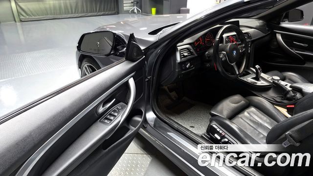 BMW 4-Series 430i M Sport Convertible
