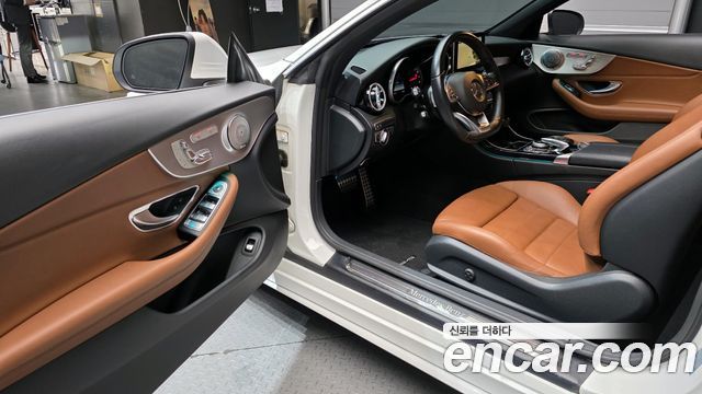 Mercedes-Benz C-Class C200 Cabriolet