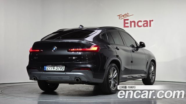 BMW X4 xDrive20i M Sports X Onlile Exclusive Edition