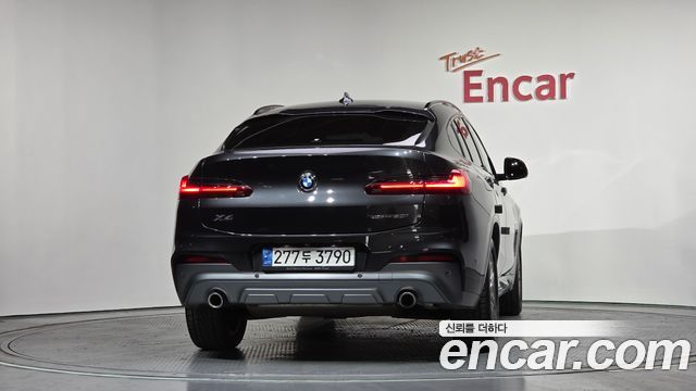 BMW X4 xDrive20i M Sports X Onlile Exclusive Edition