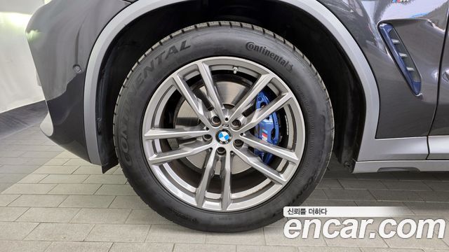 BMW X4 xDrive20i M Sports X Onlile Exclusive Edition
