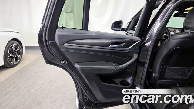 BMW X4 xDrive20i M Sports X Onlile Exclusive Edition