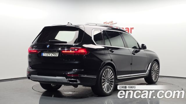 BMW X7 xDrive 40i Design Pure Excellence 7-Seater