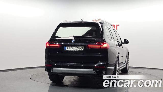 BMW X7 xDrive 40i Design Pure Excellence 7-Seater