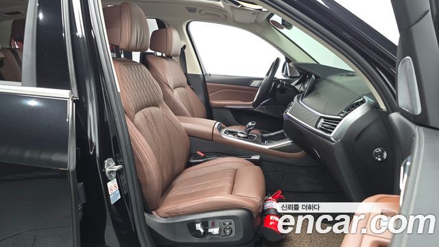 BMW X7 xDrive 40i Design Pure Excellence 7-Seater