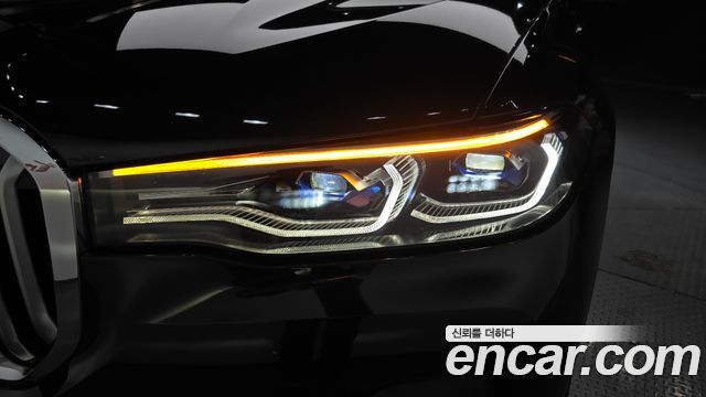 BMW X7 xDrive 40i Design Pure Excellence 7-Seater